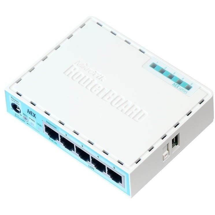 MikroTik RB750GR3, 4 porte
