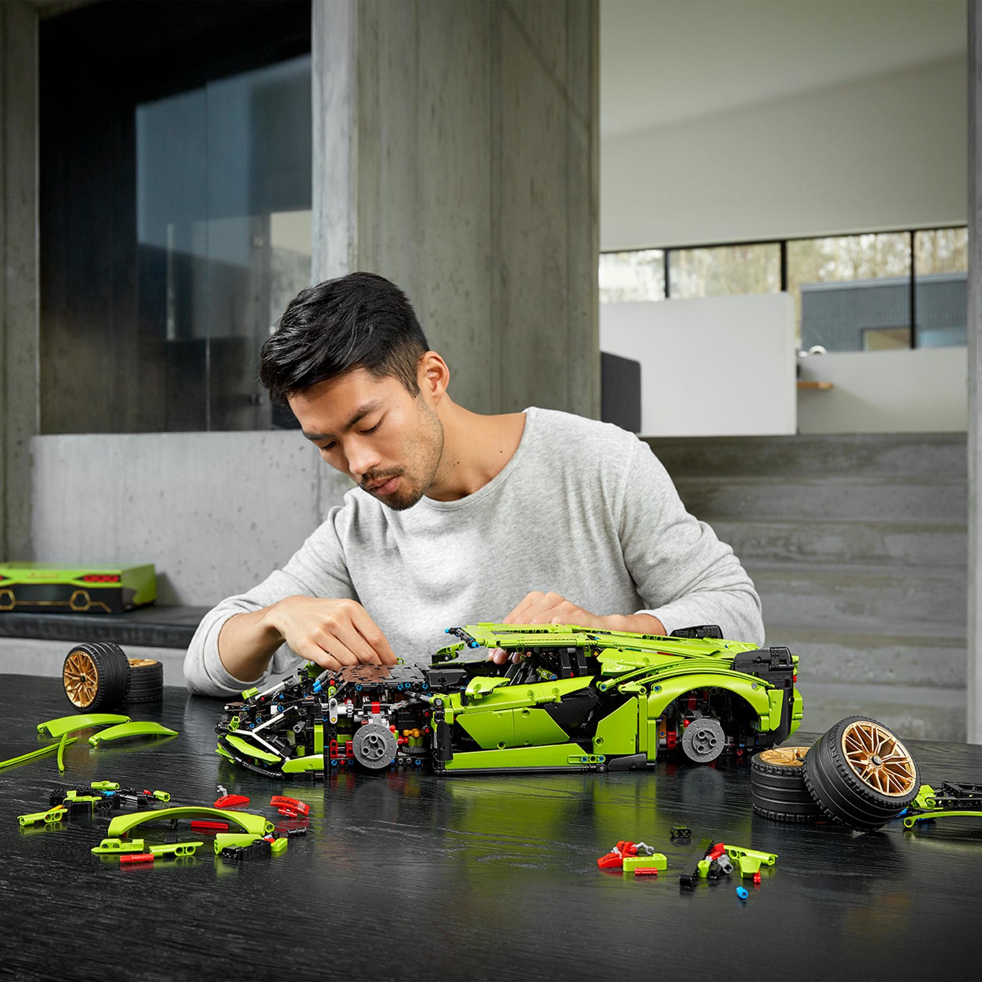LEGO Teknik Lamborghini Sian - Figura 4
