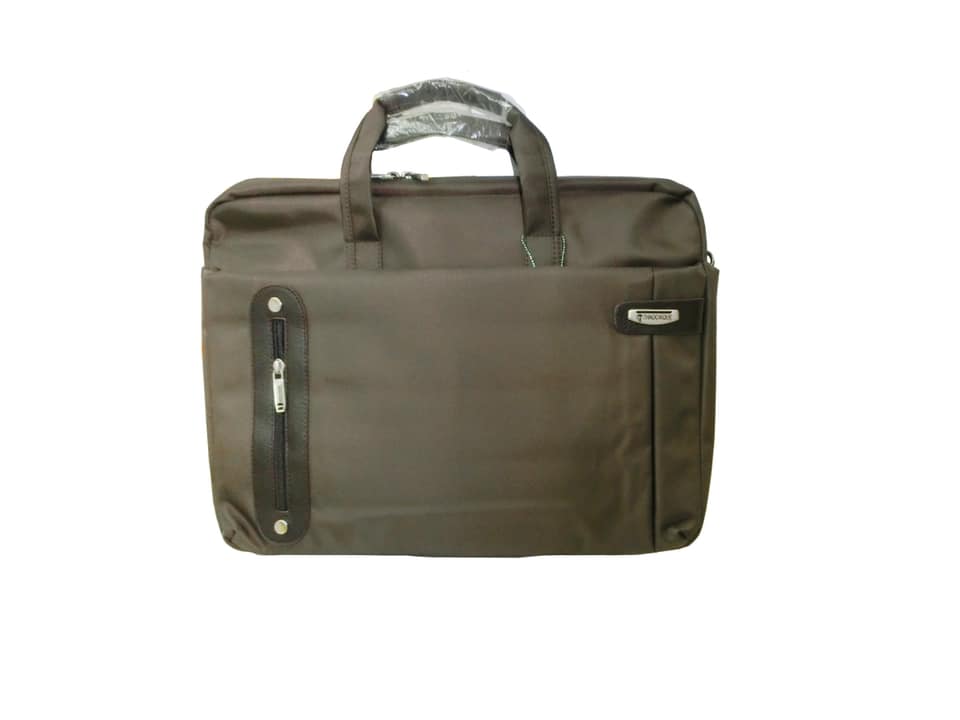 Çantë për Laptop 958 / B53-18 / 17.3 Inch / Polyester / Double Handle / With cushion protect / Lightweight / E kaftë