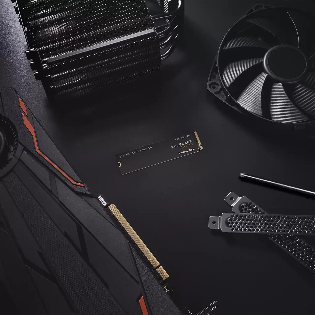 SSD M.2 2TB WD Black SN770 NVMe PCIe 4.0 x 4 - Figura 4