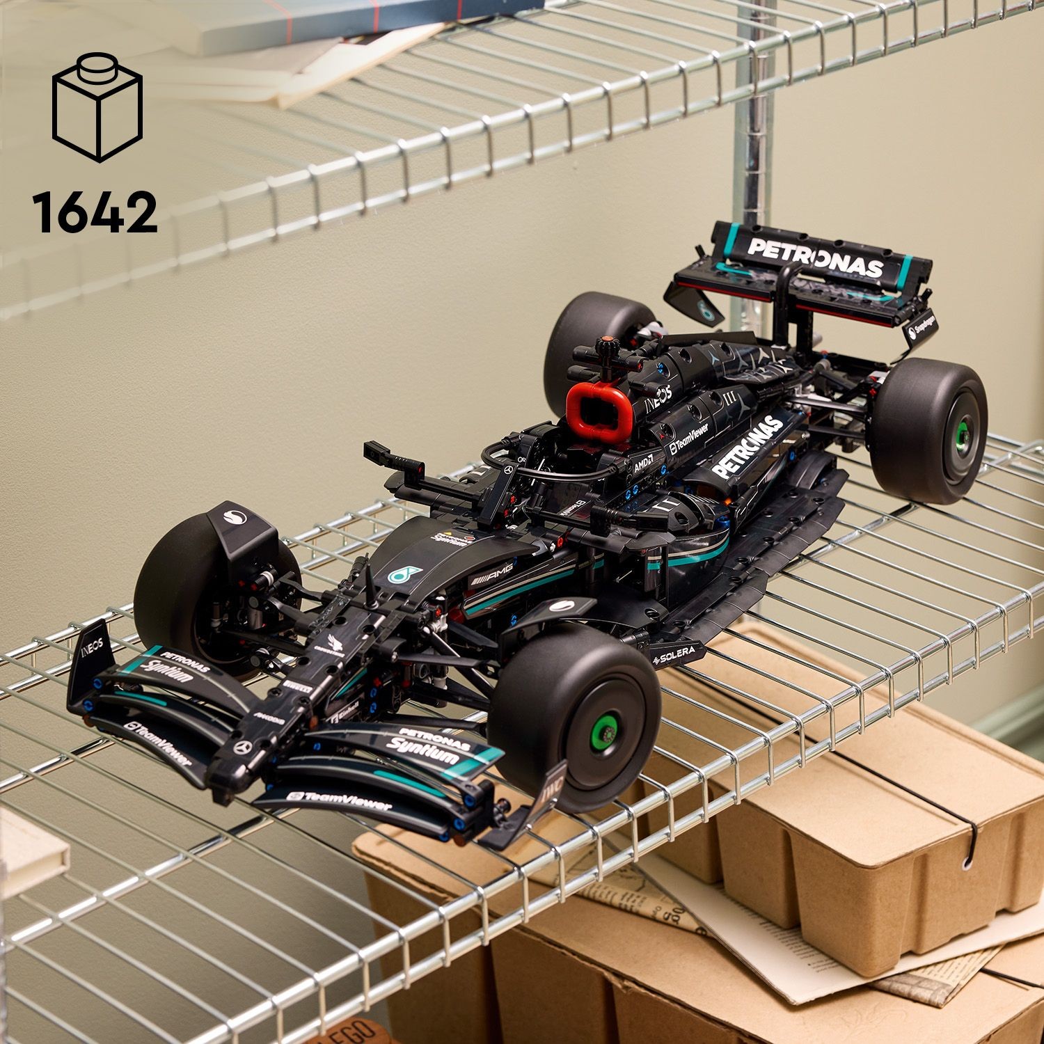 LEGO Technic Mercedes-AMG F1 W14 E Performance 42171 - Figura 5