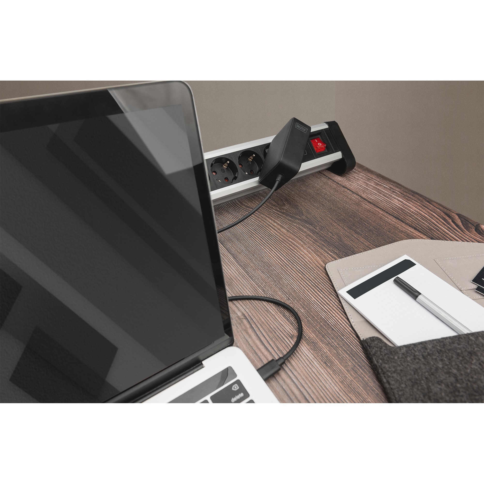 Adapter për Laptop Digitus Universal / USB-C / 100W PD3.0 / Kabllo 1.2m / I zi - Figura 3