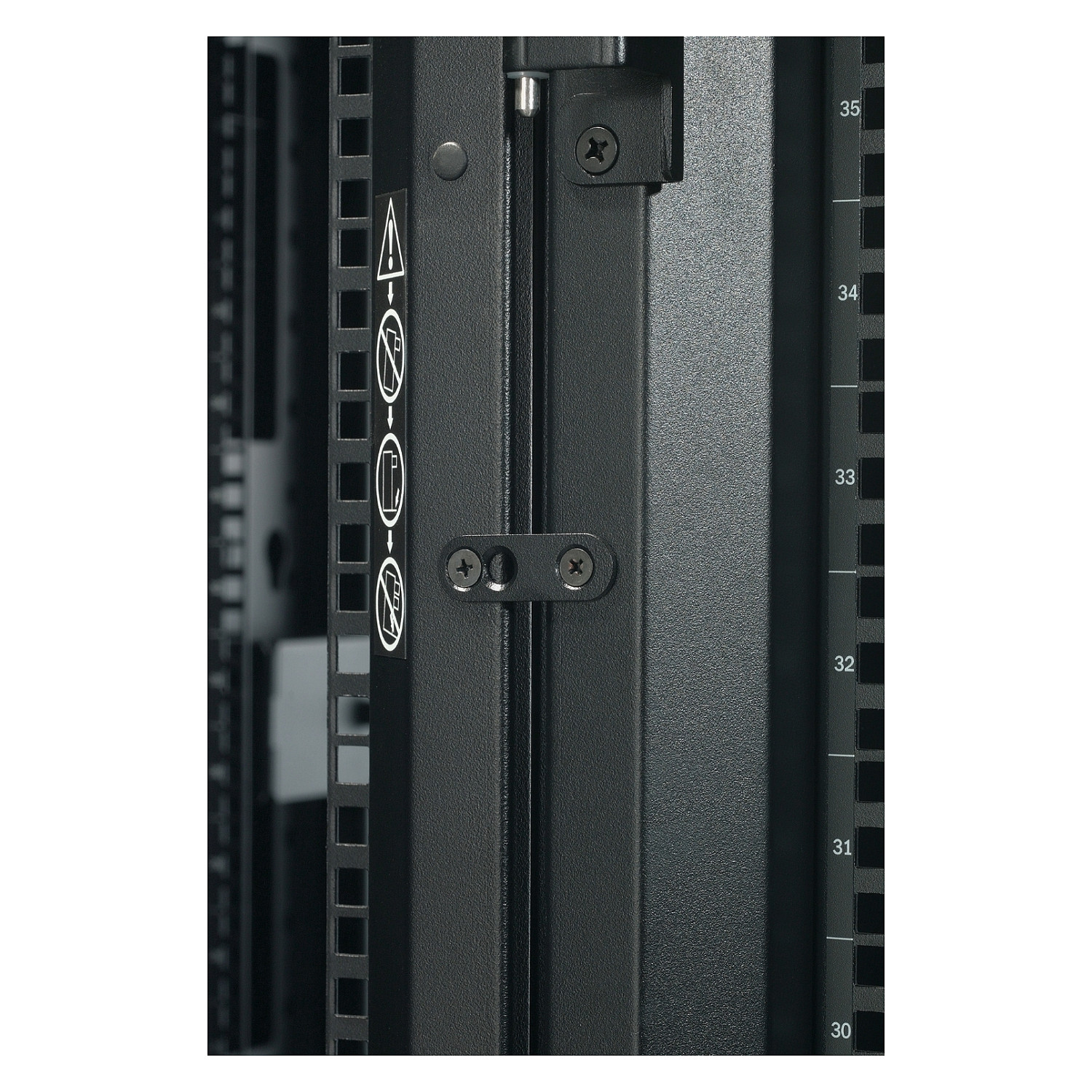 APC NetShelter SX AR3150 Server Rack 42U / 750mm Wide / 1070mm Deep – E zezë - Figura 5