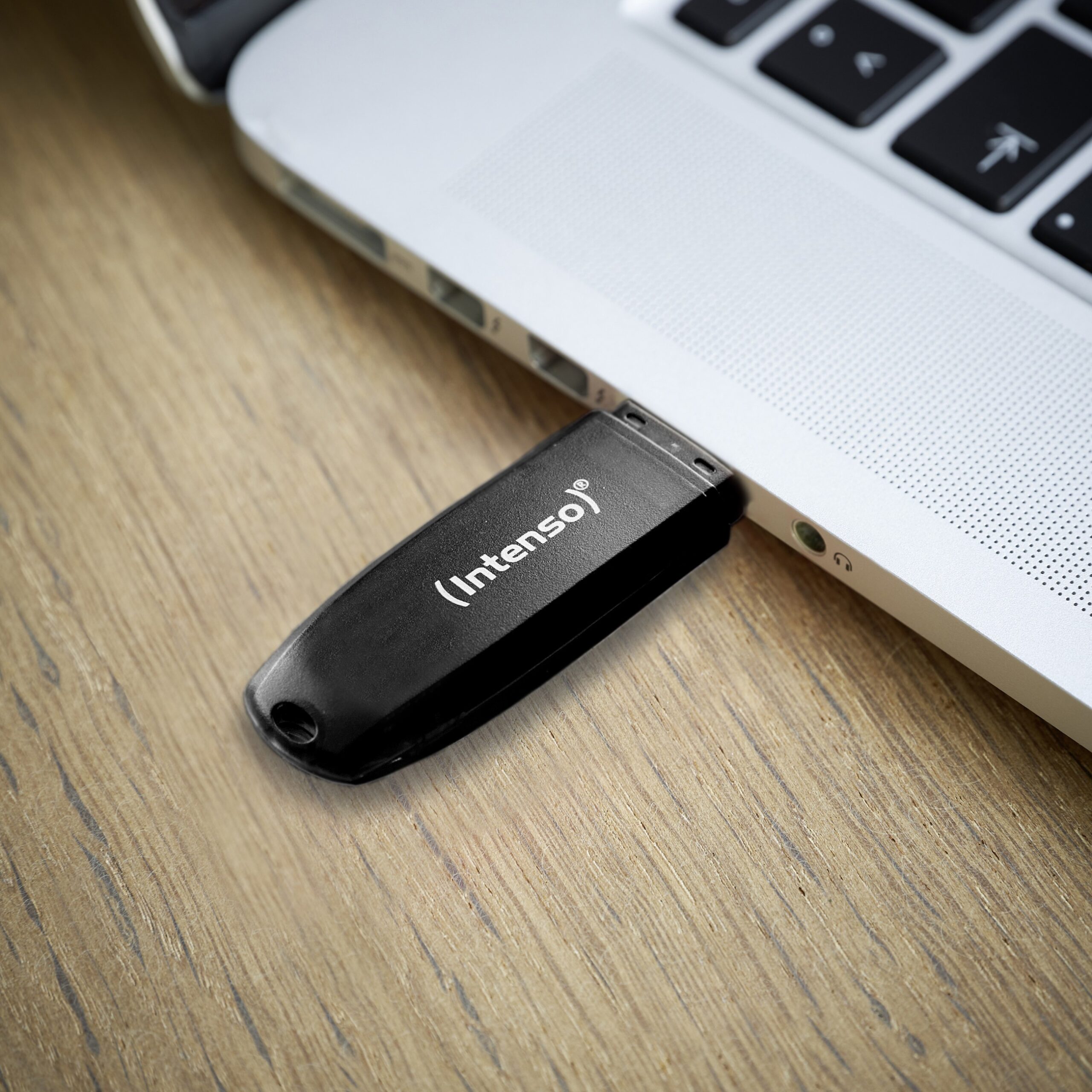 USB STICK 32GB USB 3.0 Intenso Speed Line - Figura 4