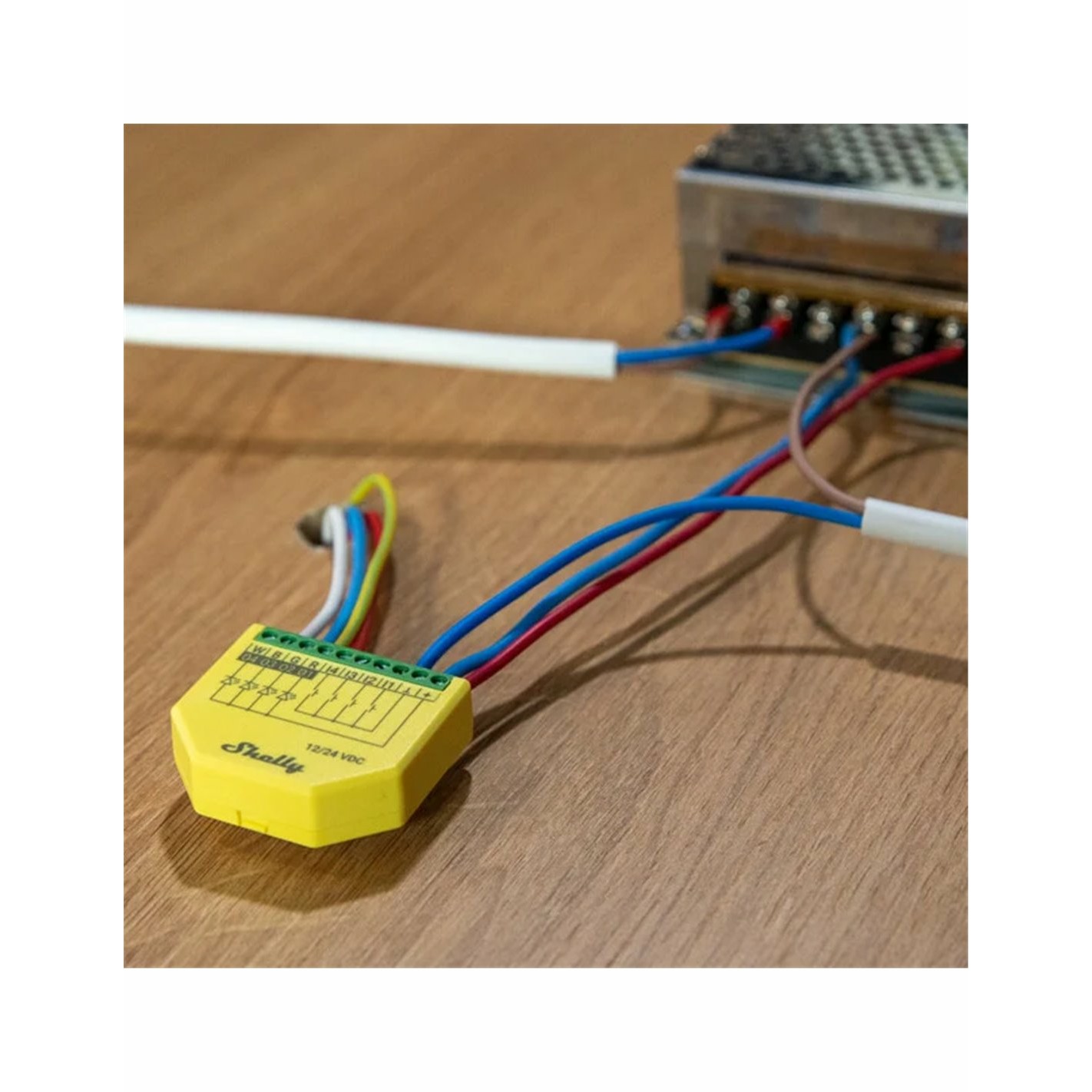 Shelly Relais "Plus RGBW PM" WLAN Bluetooth LED Lichtcontroller Unterputz - Figura 5