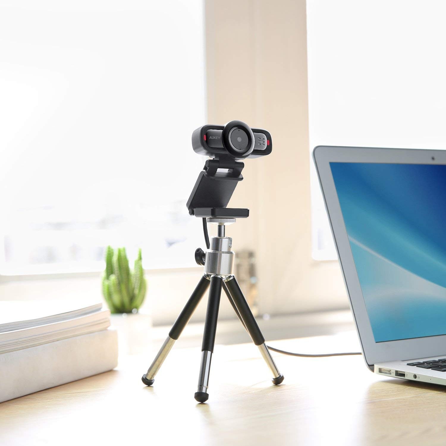 Webcam AUKEY PC-LM3 Stream Series Autofocus Full HD Webcam with 1/3"-CMOS Sensor zi - Figura 2
