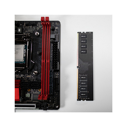 RAM Memorie DDR4 PNY PC2666 / 4GB - Figura 3