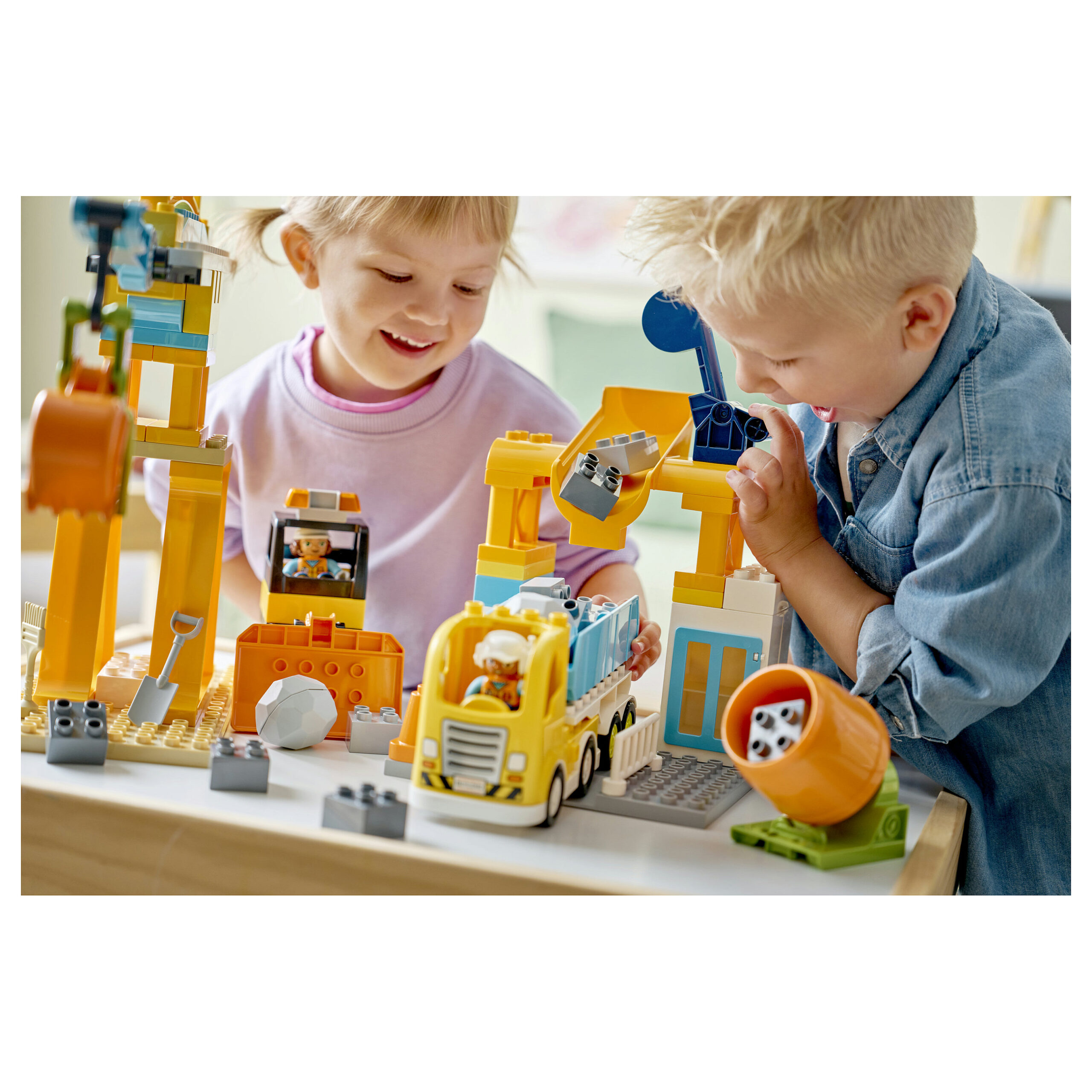 LEGO DUPLO Construction Site and Vehicles 3in1 Set 10476 - Figura 3