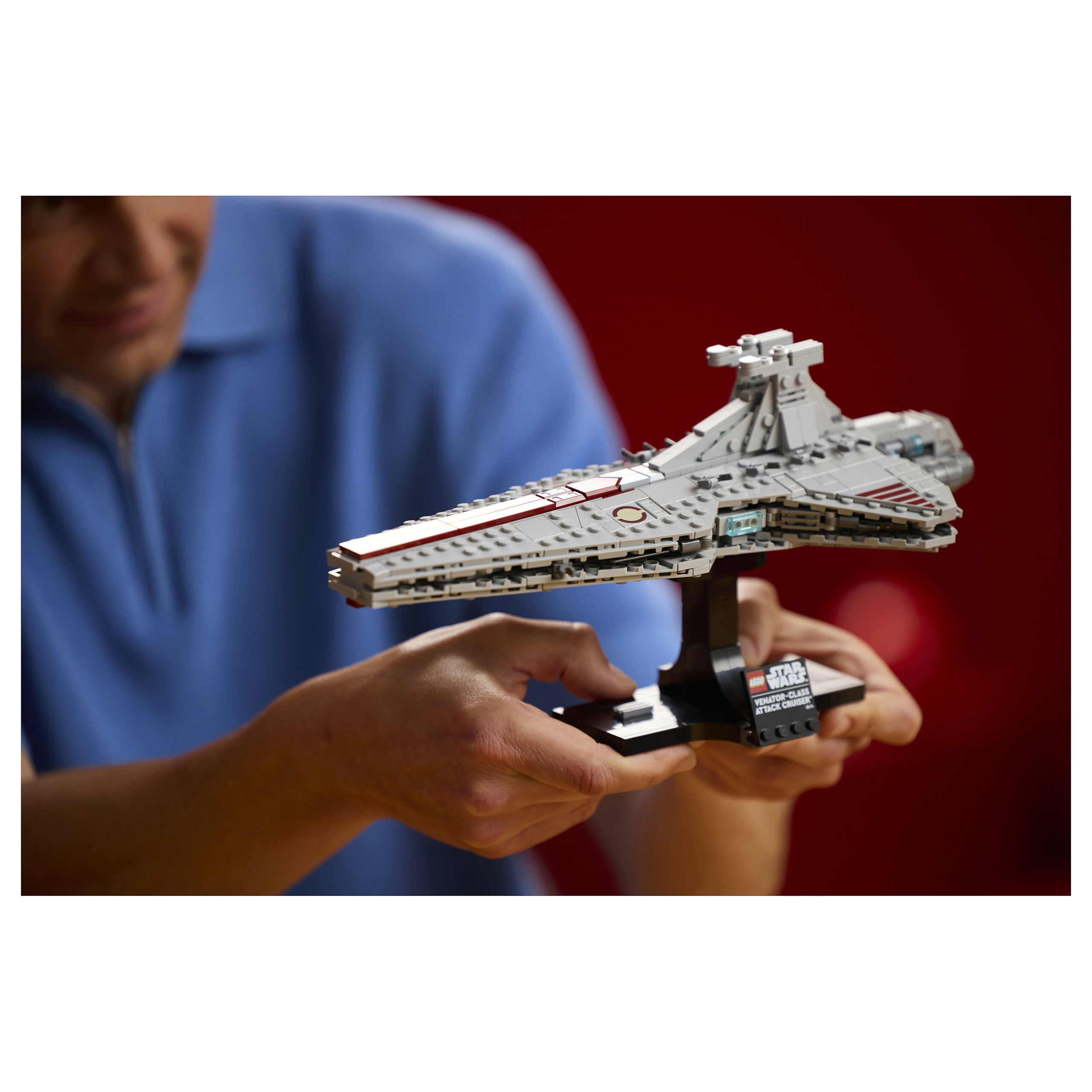 LEGO Star Wars Venator-Class Attack Cruiser 75441 - Figura 4