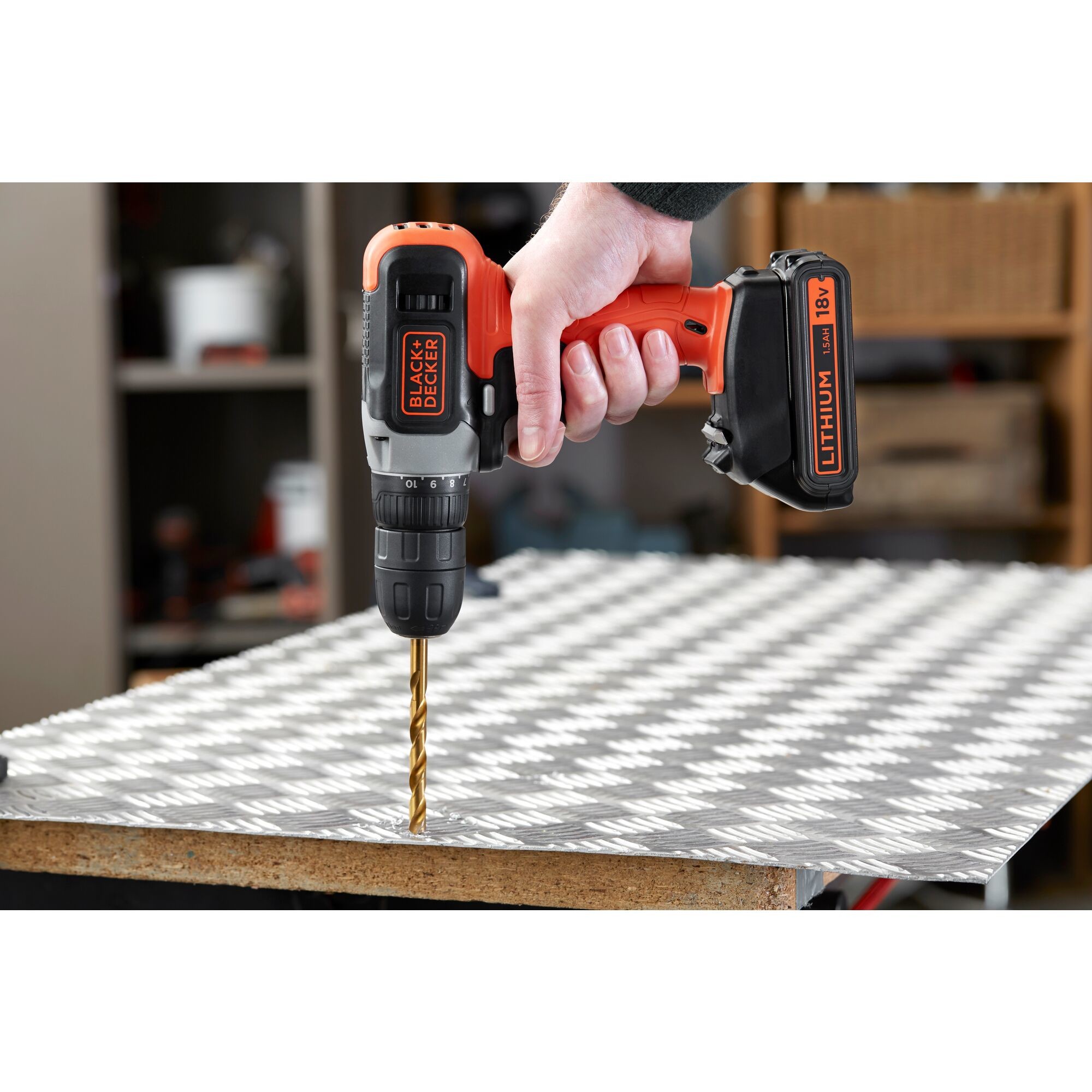Black & Decker BCD001C1 18V Cordless Drill Driver - Bateri 1.5Ah - Figura 5