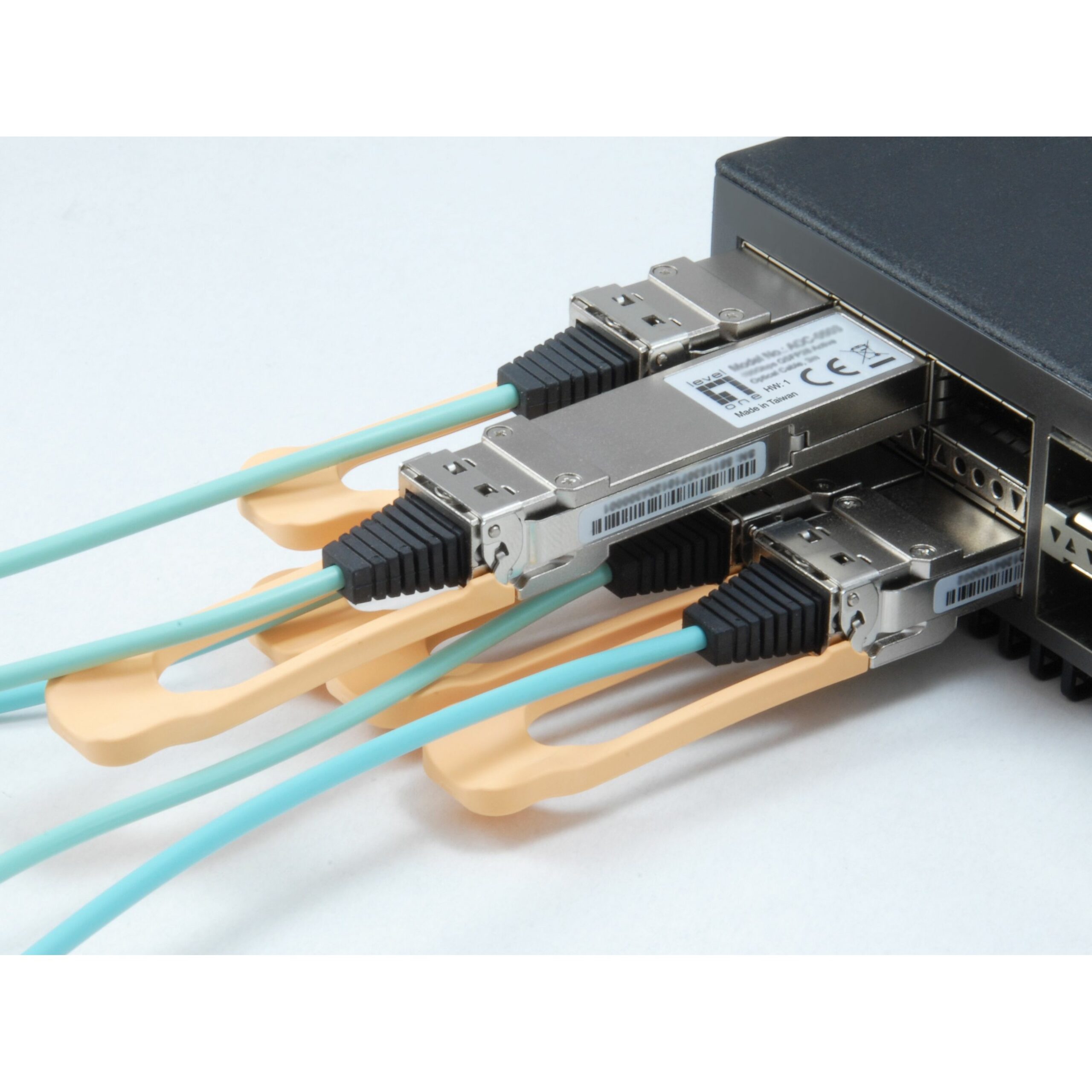 Kabel AOC-0501 100Gbps QSFP28 Active Optical 1m - Figura 3