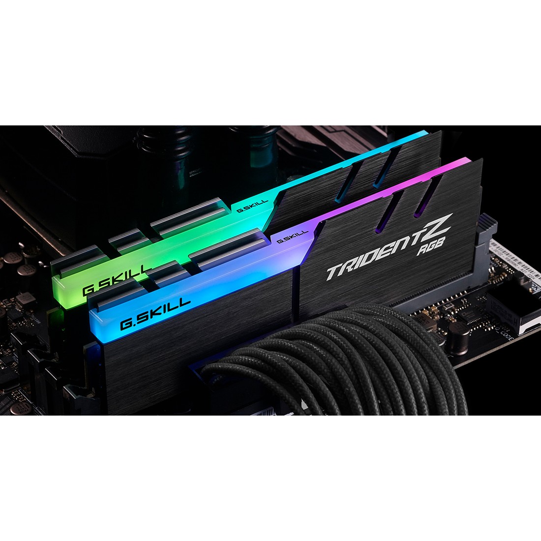 RAM Memorie DDR4 G.Skill Trident Z RGB 16GB (2x8GB) 3600MHz CL16 Dual Channel Kit / 16GTZRC (Intel XMP, Black) - Figura 5