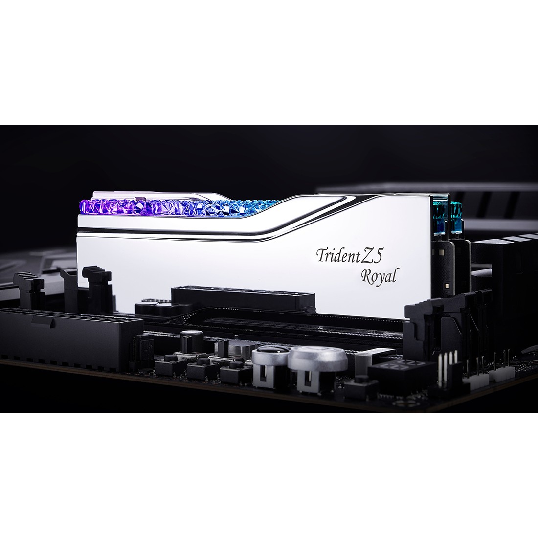 RAM Memorie DDR5 G.Skill Trident Z5 RGB Royal 48GB (2x24GB) 8000MHz CL40 Dual Channel Kit / TR5S - Figura 3