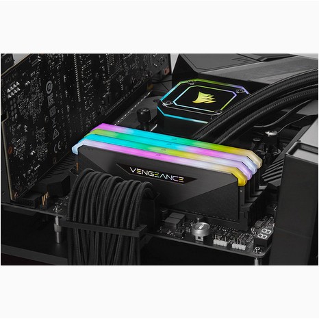 RAM Memorie DDR4 CORSAIR DIMM Kit 32 GB / 3600 MT/s – CL18 – VENGEANCE RGB RT – INTEL XMP / Zezë - Figura 5