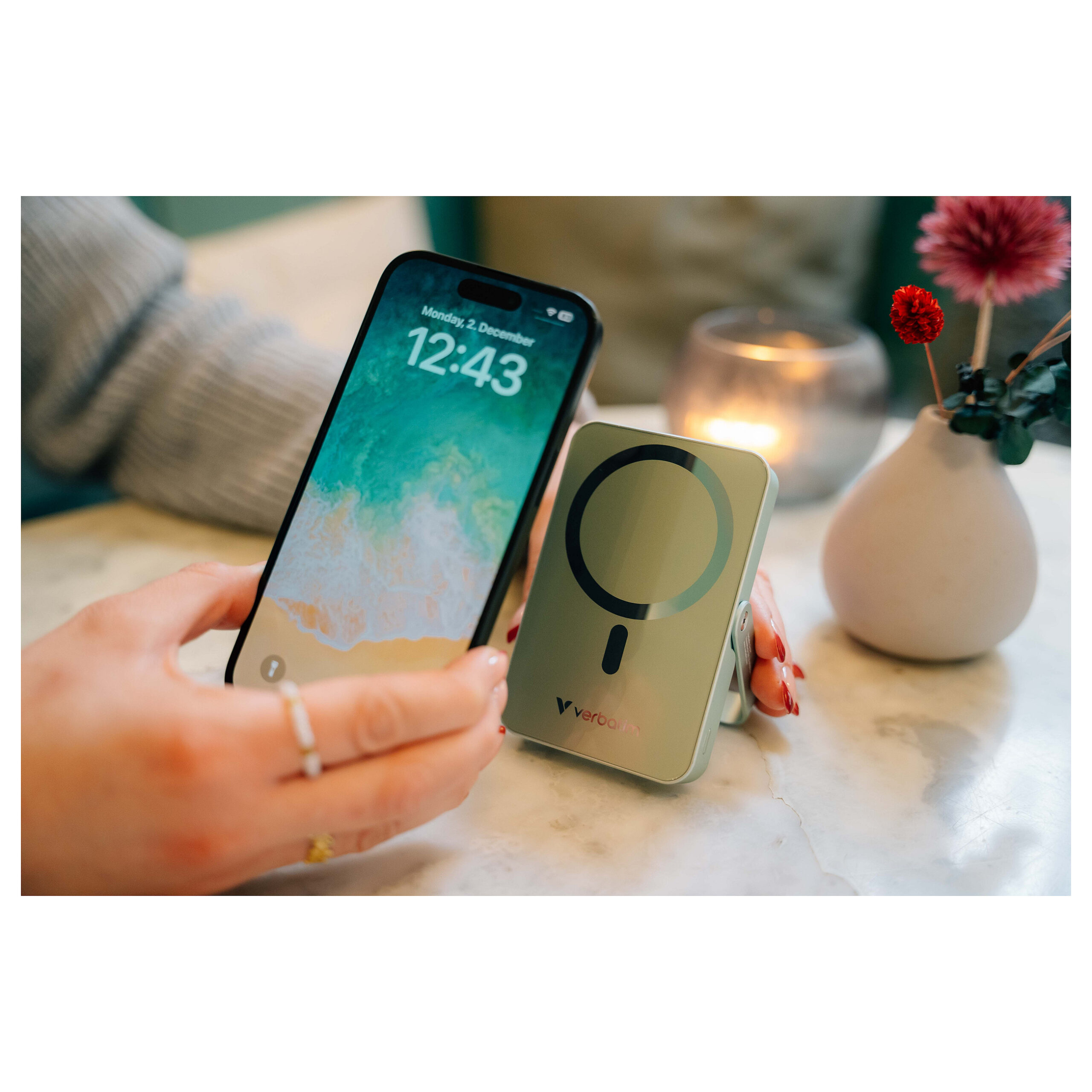 Powerbank Verbatim Wireless Magnetic / 10000mAh / With Stand - Zezë - Figura 4