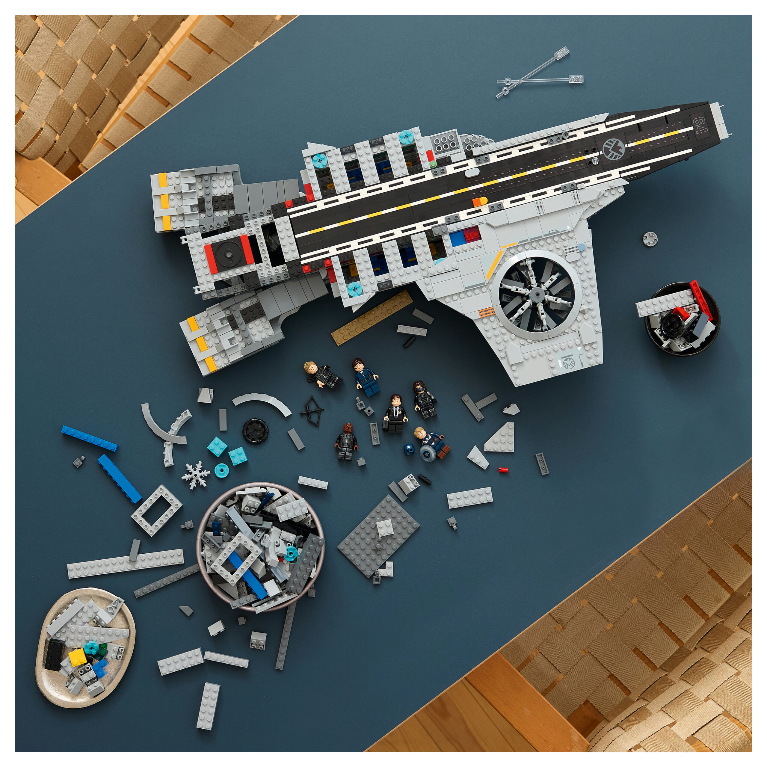 LEGO S.H.I.E.L.D. Helicarrier 76354 - Figura 4
