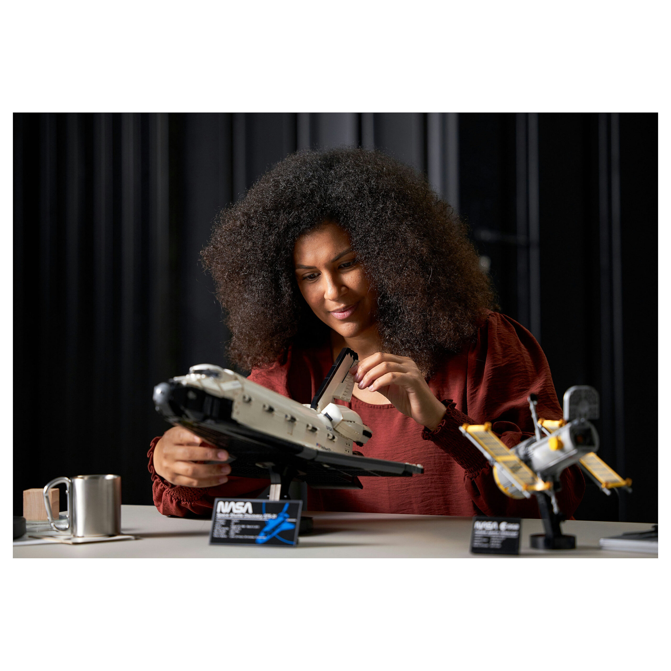 Lego Creator Expert NASA Space Shuttle Discovery - Figura 3