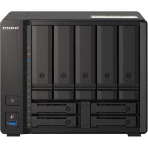 NAS QNAP 9‑Bay Desktop / AMD Ryzen V1500B Quad‑Core / 8GB DDR4 SODIMM / SATA 6Gbps + U.2 NVMe PCIe Gen3 x4