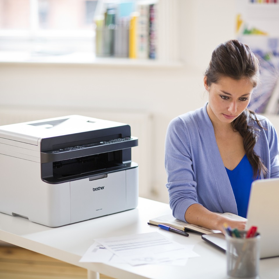Printer Multifunksional Laser Brother MFC-1910W 20ppm FAX/WLAN/ADF - Figura 3