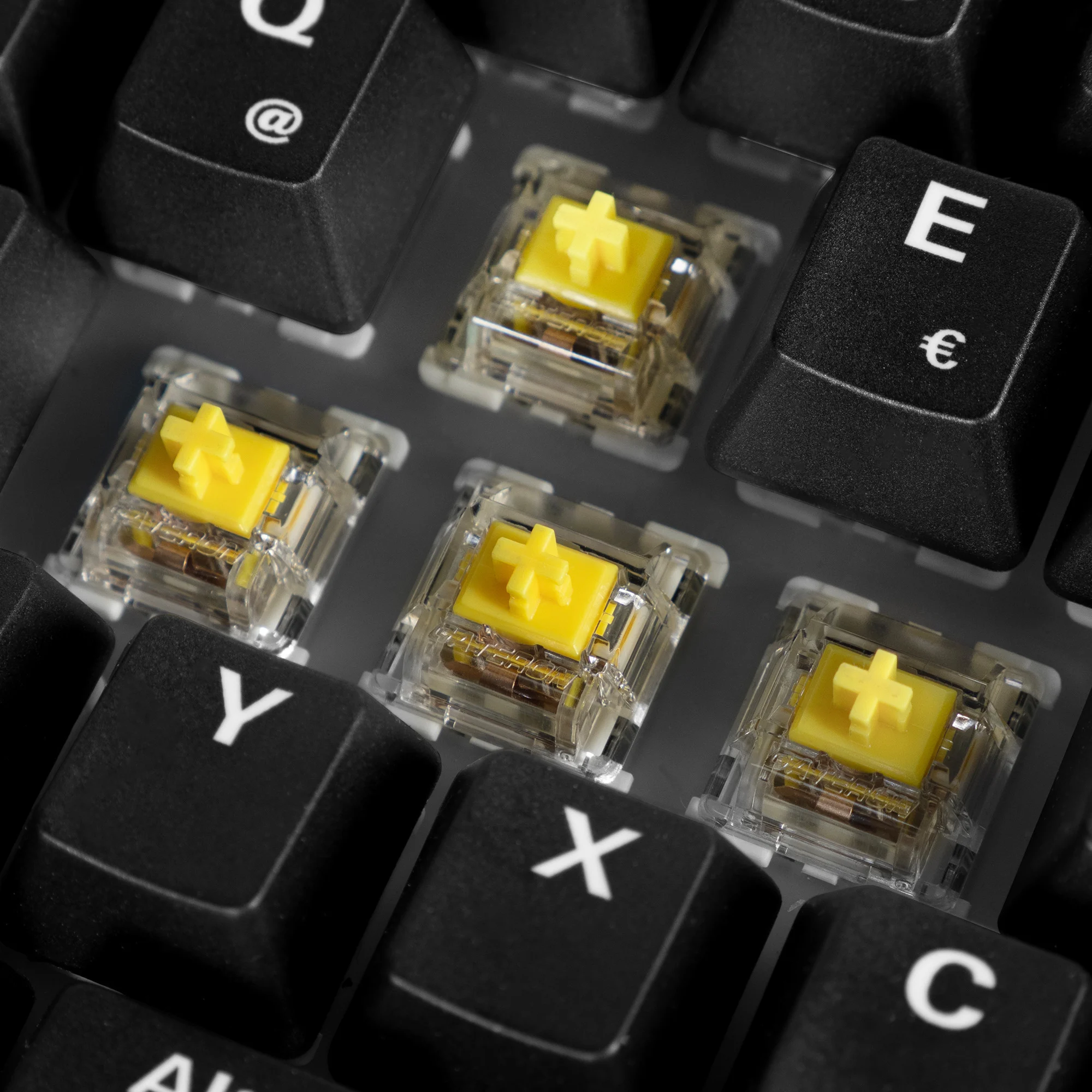 Tastierë Gaming Sharkoon SKILLER SGK50 S4 Gen2 Wired / Yellow Switches / Italian Layout - Druri - Figura 8